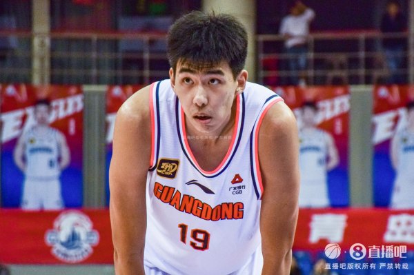 媒体人：原本谈的是三方交易 浙江想租借徐昕 但广州坚守  要人
