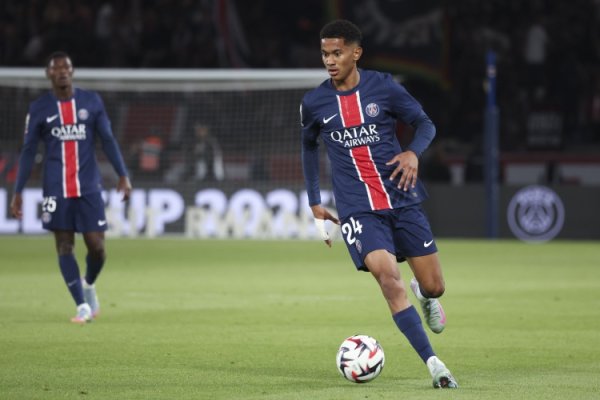 马尤卢：我们渴望赢下每场赛事  ，希望为对阵巴萨做好准备