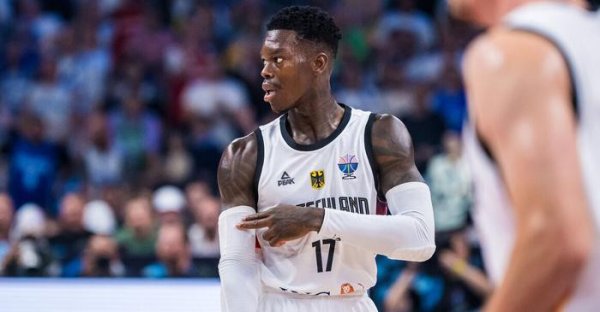 施罗德26+5+12领衔 德国2005年后首次打进欧洲杯总决赛