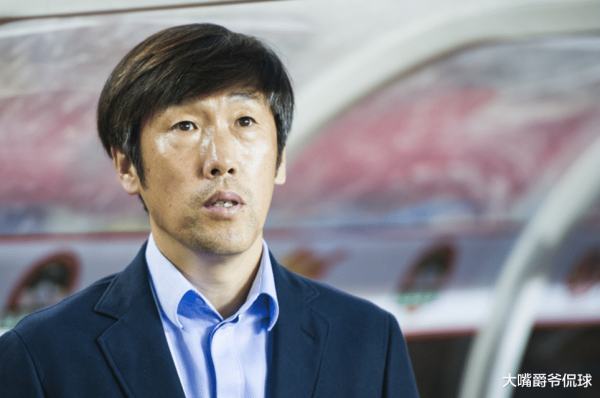 学郭士强? 高峰曝高洪波或再执教国足 足协效仿篮协用本土指导教练员?