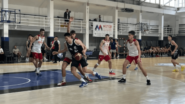 媒体人: 这次U16国青集训赛事  水平明显高于2023U19国青集训