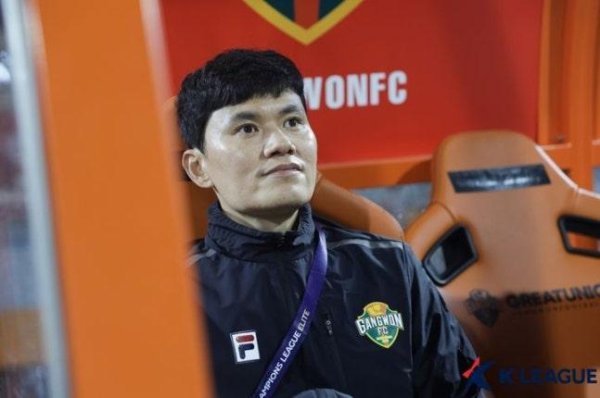 江原主帅: 本想派全主力对申花, 今天轮换的效果也非常好