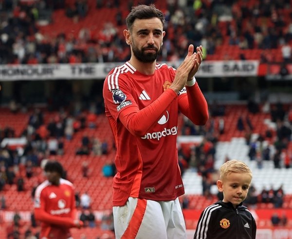 多家英媒：B费认真考虑加盟新月 转会费8000万镑&年薪3倍