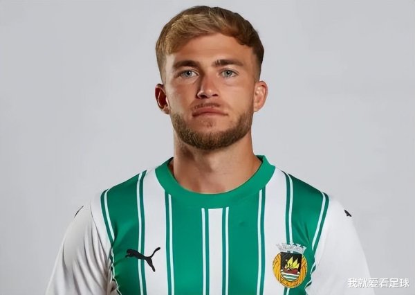 国安队功勋外援已正式官宣退役, 曾带队足协杯夺魁  , 深受球迷认可