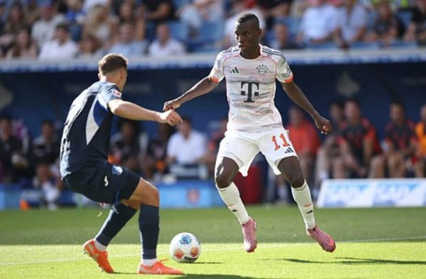 杰克逊本场数据: 1射球  , 15次触球, 对峙  6胜2, 7次丢失球权