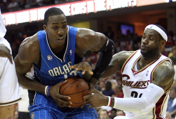 霍华德：怀念以前的NBA 现在都是三分和罚球 想看劲爆的灌篮