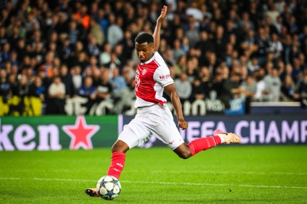 3场4球! 世体: 22岁法蒂竞技状态  火热, 欧冠对曼城能否发挥是看点