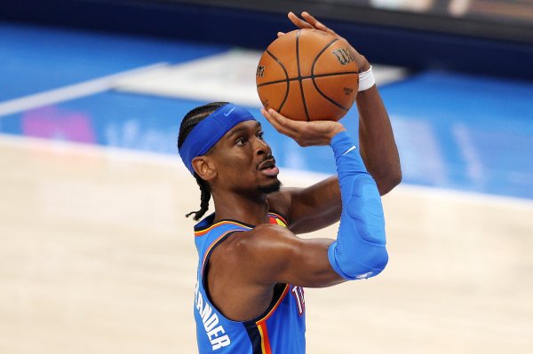 属于他的一年！亚历山大生涯第五次砍下50+ 这五次全部发生在今年